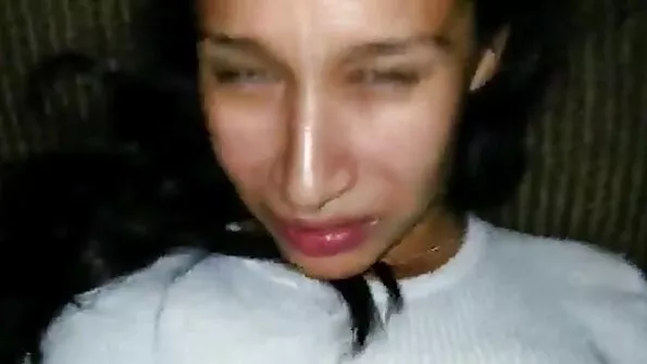 أحمر فيلم سكس تركي قديم الشعر في سن المراهقة الشباب vs القديمة