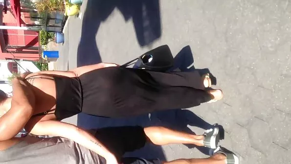 مطيع ربة منزل يلعب معها الرطب كس سكسي نيج تركي