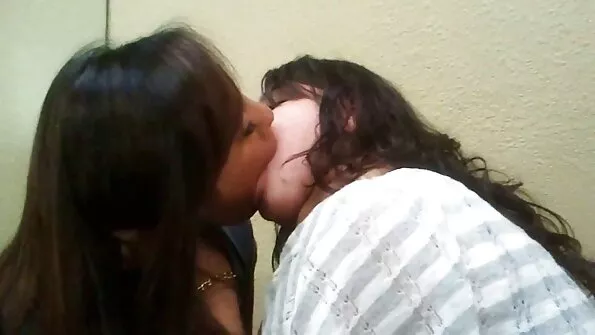 معاقبة خزان حمام السباحة سكس كلاسيكي تركي