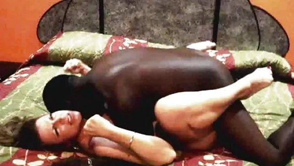 أحمر احدث افلام سكس تركي هو الجمال الطبيعي