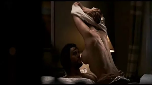 صغيرتي في سن المراهقة نعومي الغابة سكس تركي مشاهير ركوب Jmacs الوحش ديك على الأريكة