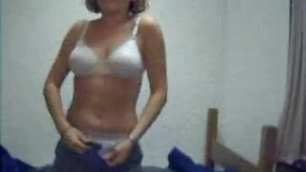العضلات خنثى وردية بينهيرو سكس تركي مدبلج يظهر قبالة لها الجسم والبول