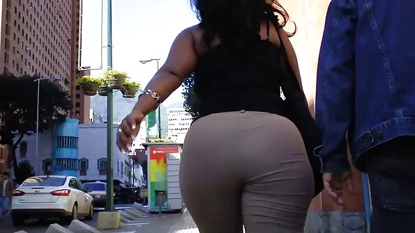 مايك رايدر و ديون توماس سكس تركي ممثلين